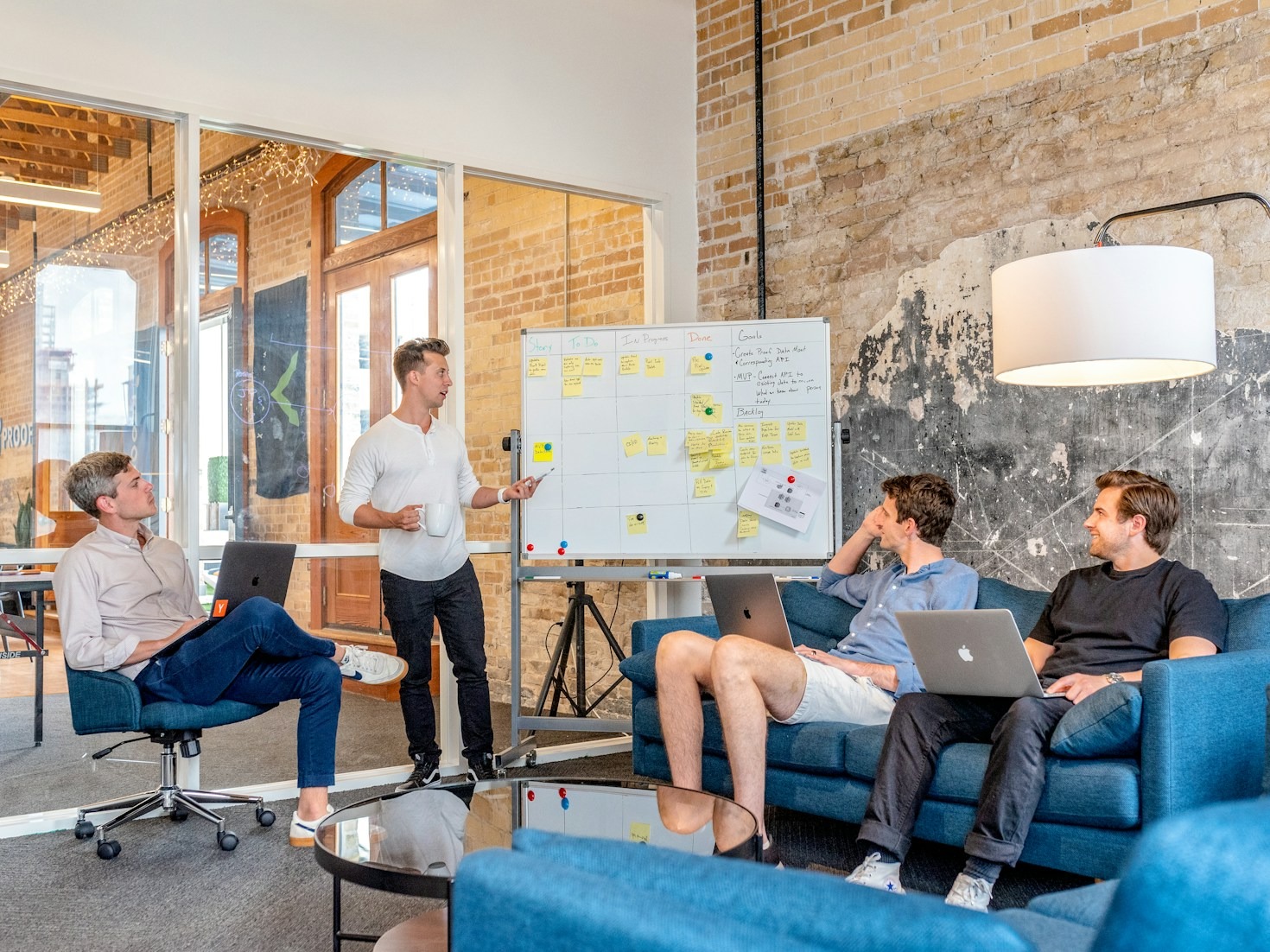 How Emotional Intelligence Shapes Organizational Effectiveness